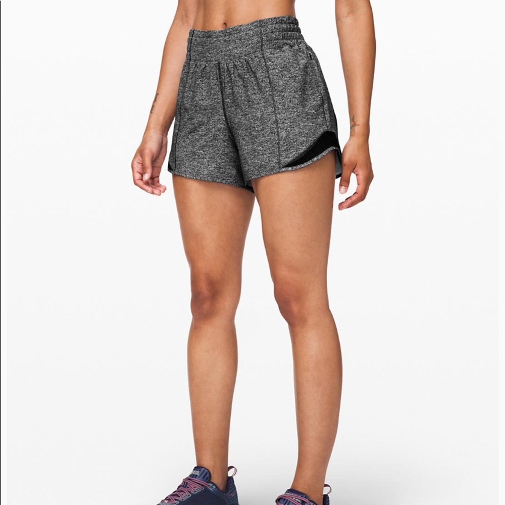 Lululemon Hotty Hot Tall Shorts